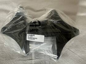 Apc 0m-77877 Brand New - Ups Stabilizing Feet Mount Upright Stand