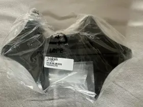 0m-77877 Apc Brand New - Ups Stabilizing Feet Mount Upright Stand