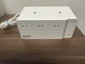 Apc 312843114500 Battery Backup Bge70 120v 1.04a 50/60hz 125va 75w 3 Outlets Very Good