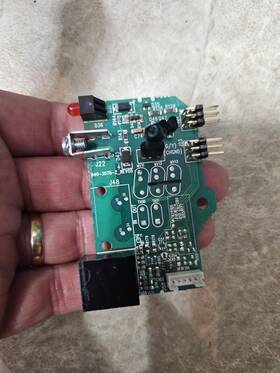 Apc 640-3078-z Rev05 Back-ups Pro 1300 Board