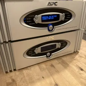 Apc 731304230571 2x Home Theater S10 Silver 1000va Audio Video Power Conditioner No Batt