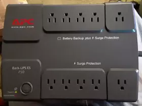 Be750bb Apc Used 10 Outlet Back-ups Surge Protection- No Battery