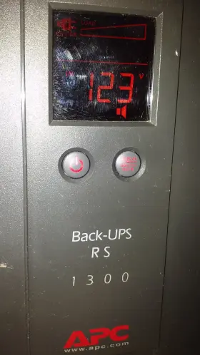 Br1300 Apc Back-ups Br 1300 Lcd - No Battery