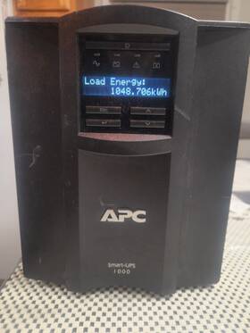 Apc Smt1000ic Smart Ups -