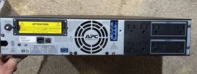 Apc Smx1000c Smartconnect Rack/tower 1000va 900w 120v Power Backup As Is Read