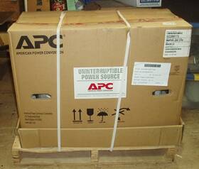 Apc Su2200x179 Uninterrupted Power Supply /