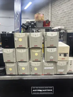 Su700x93 Apc Ups 700va 120v
