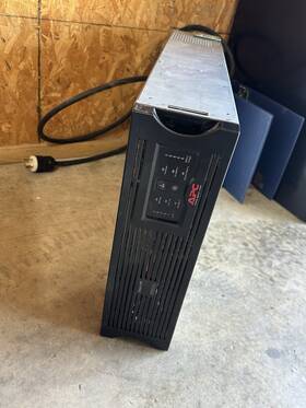 Apc Sua3000rmxli3u Smart-ups Xl Rack Mountable 3000va 2700w 230v 8 Outlets 3u
