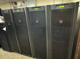Suvtp30kf3b4 Apc 3 Smart-ups Vt 30 Kva Tower And Bypass Switch Read Ad Super Deal Working