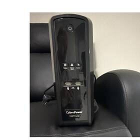 Cyberpower 1350pfclcd Desktop Ups 10 Outlets Usb Led Display Black