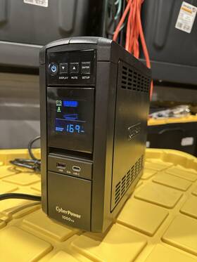 Cyberpower Cp1000pfclcda Ups Battery Backup- Great Condition