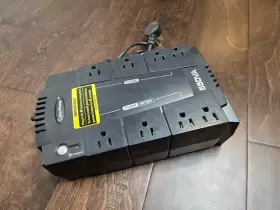 Sx550g Cyberpower Ec550g 550va Battery Backup And Surge Protector 8 Outlets