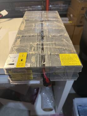 Dell N480r 1920w H928n Battery Pack