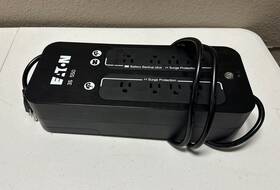 Eaton 3s550 3s Ups 550va 5-15p 8 5-15r 4-ups Battery Backup Surge Protection