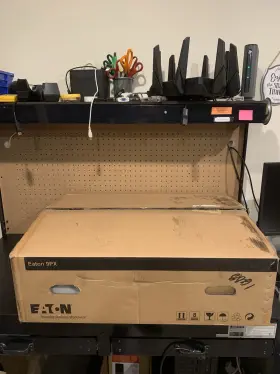 9px2200grt-l Eaton 743172105394 9px 2200va 2000w 208-240v 2u Li-ion Ups 10-output