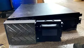 9px3k3u Eaton Rack-mountable Ups 3000w Ac 200-240 3000va Broken Cover Read