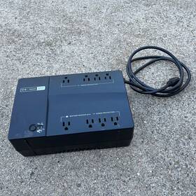 Eaton Pw3105 350vac/210w Surge Protector Battery Backup