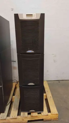 Tower-15kva Eaton 9355-15 Ups 208vac 15kva 3ph Model 15 3 Stack