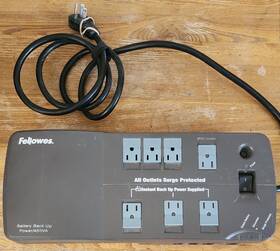Fellowes Fel99065 99065 Surge Plus Ups Battery Backup Power System 7 Outlets 450va