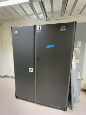 40bp750xxx2bs25 Liebert 2019 Nxl Vertiv Ups Battery Cabinet Batteries Included