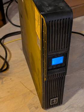 Liebert Gtx4-700rt120 Emerson Gxt4-700rt120 120v Ups Working Batteries And Network Card