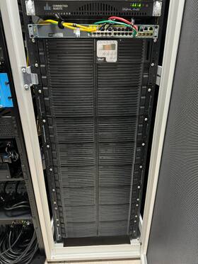 Minuteman 9pxmsu Tower Ups Ed6200rm With 8 Battery Packs Currently Installed