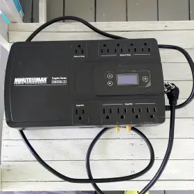 Mm-en900lcd Minuteman En900lcd Enspire 550va Stand-by Ups 8 Outlets Works
