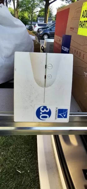 Abs302-11 Powervar Ups