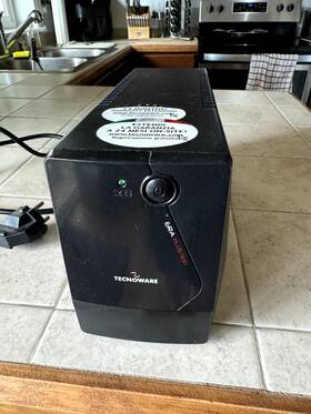 Tecnoware Fgcerapl900 Era Plus 900 630w Uninterruptible Power Supply 240v Italian