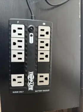 Internet650u1 Tripp Lite Tripp-lite Office Ups Surge Protector Unit