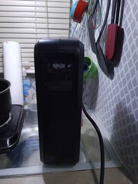 Tripp Lite Omni550 Omni 550 Tower Ups 550va/300w 10 Outlets Usb Surge Black