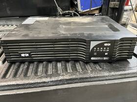 Tripp Lite Smx2200xlrt2u Ups