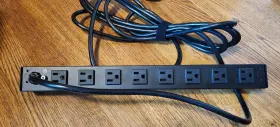 0e-rckmpdu8 Ultratech 840049303874 8-outlet Power Distribution Unit 8 Rear Outlets 15ft Cord
