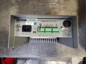 Vp-12124 Valcom 12 Amp Switching Power