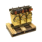 Mge Ups Systems KHES2 165KVA Dry Type Power Transformer 480 DELTA/208Y/120V 240A Used. Price: $1199.99.