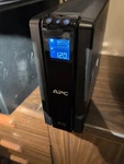 Apc Back-ups Pro, 1500VA/865W 120V 5-15R Outlets Avr Lcd " BR1500G Used. Price: $70.00.