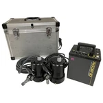 Comet CB-2400IV 2400W Generator Power Supply And Strobe Set #90 Used. Price: $889.00.